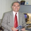 Dr. Rodrigo Araya